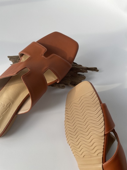 Louisé Geometric Sandal-Orange Brown-The Black Bow-