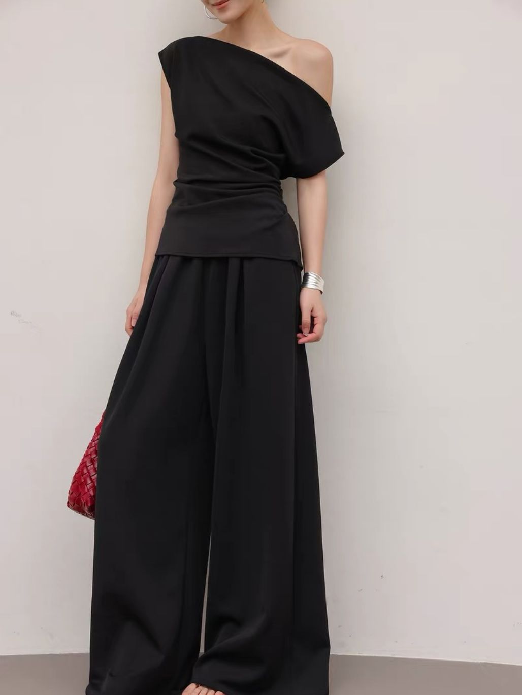 Layen One Shoulder Drape Top & Culottes (Sold seperately)