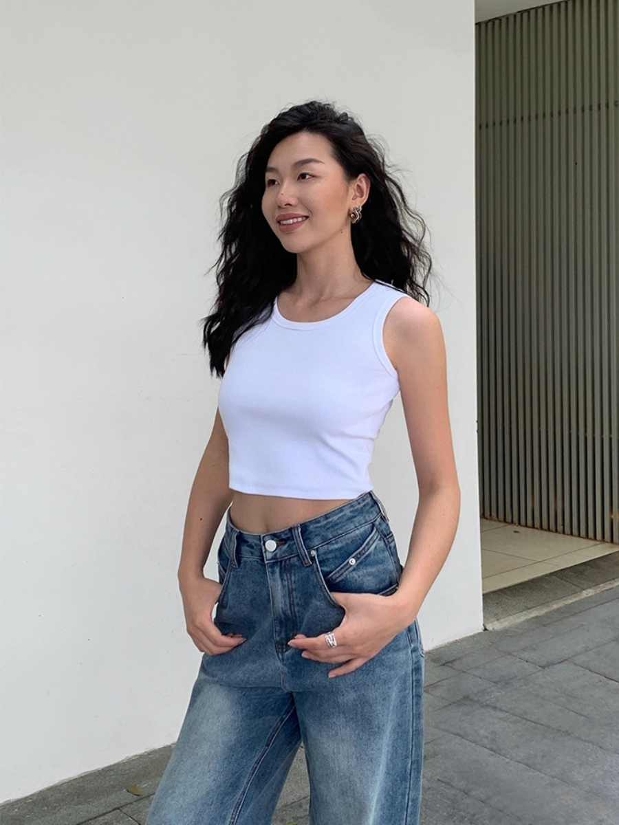 Maey U-Neck Sleeveless Summer Crop Top (Discounted-S, M, L size)-The Black Bow-