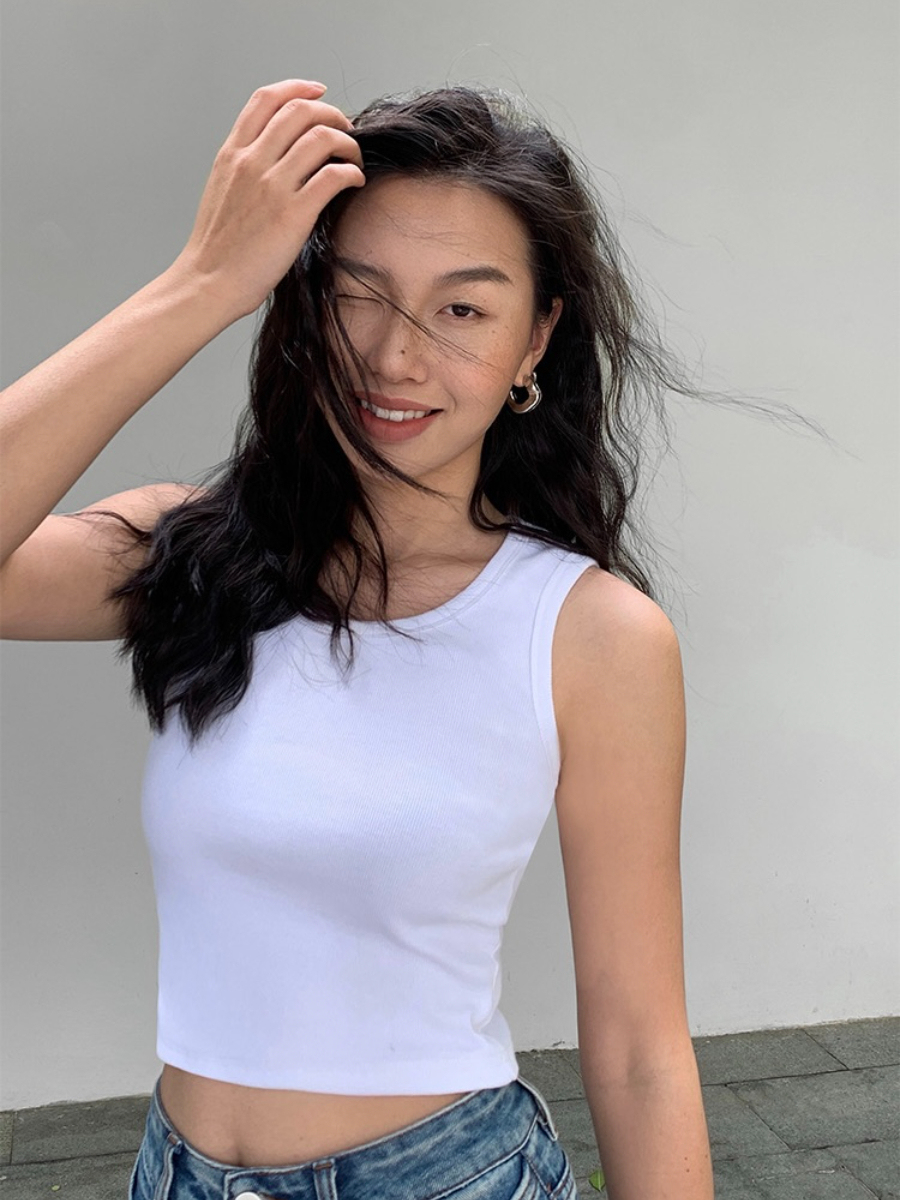 Maey U-Neck Sleeveless Summer Crop Top (Discounted-S, M, L size)-The Black Bow-