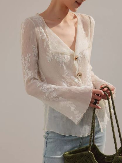 Lean French Petal Embroided Trumpet Sleeve Top