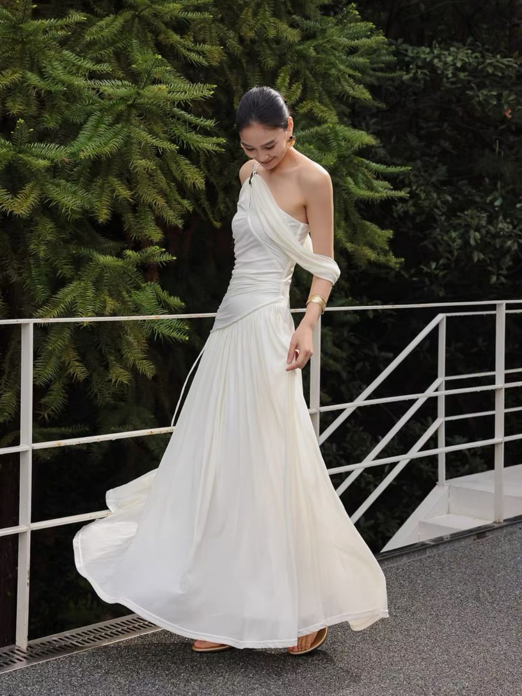 Lilymae Flowy Hem Muse Dress
