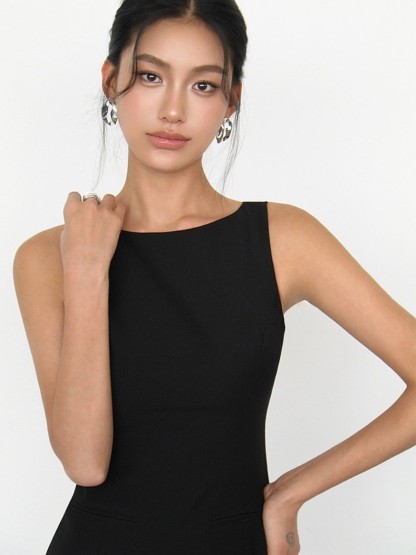 Meyl OL Mini Dress with Fake Pocket-The Black Bow-