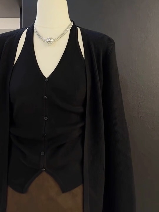 Lanely Two Piece Halter Neck Knit Top with Cardigan 