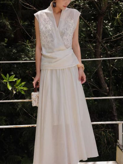 Ling Zi Graceful Embroided Vest & Flowy Hem Skirt (Sold Seperately)