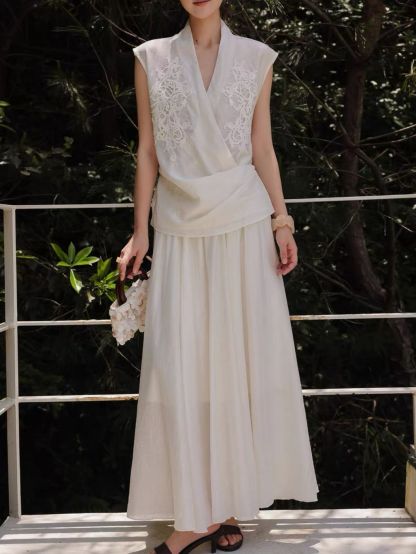 Ling Zi Graceful Embroided Vest & Flowy Hem Skirt (Sold Seperately)