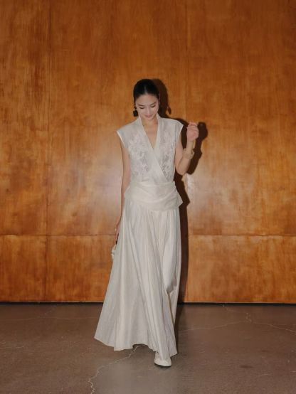 Ling Zi Graceful Embroided Vest & Flowy Hem Skirt (Sold Seperately)