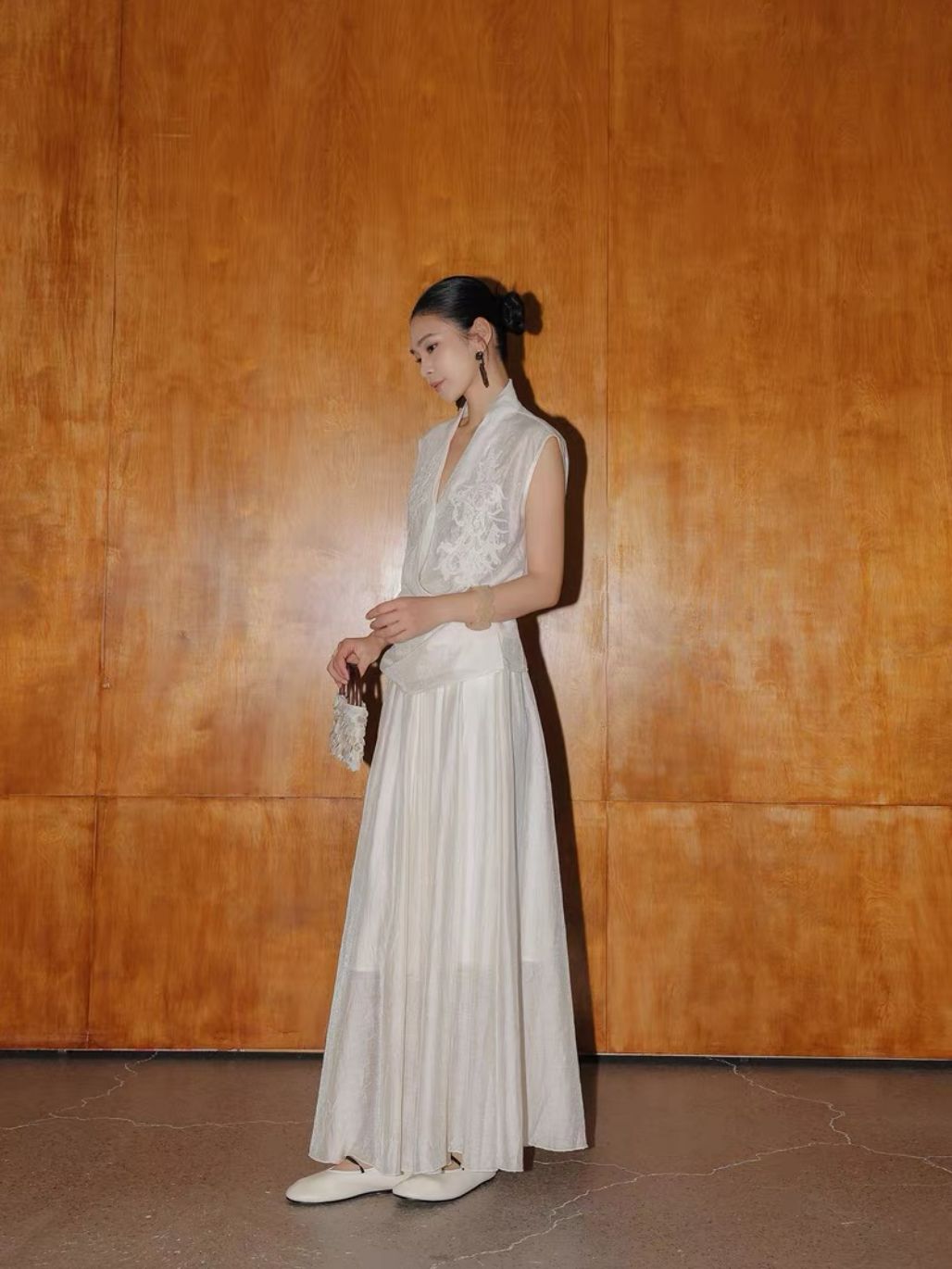 Ling Zi Graceful Embroided Vest & Flowy Hem Skirt (Sold Seperately)