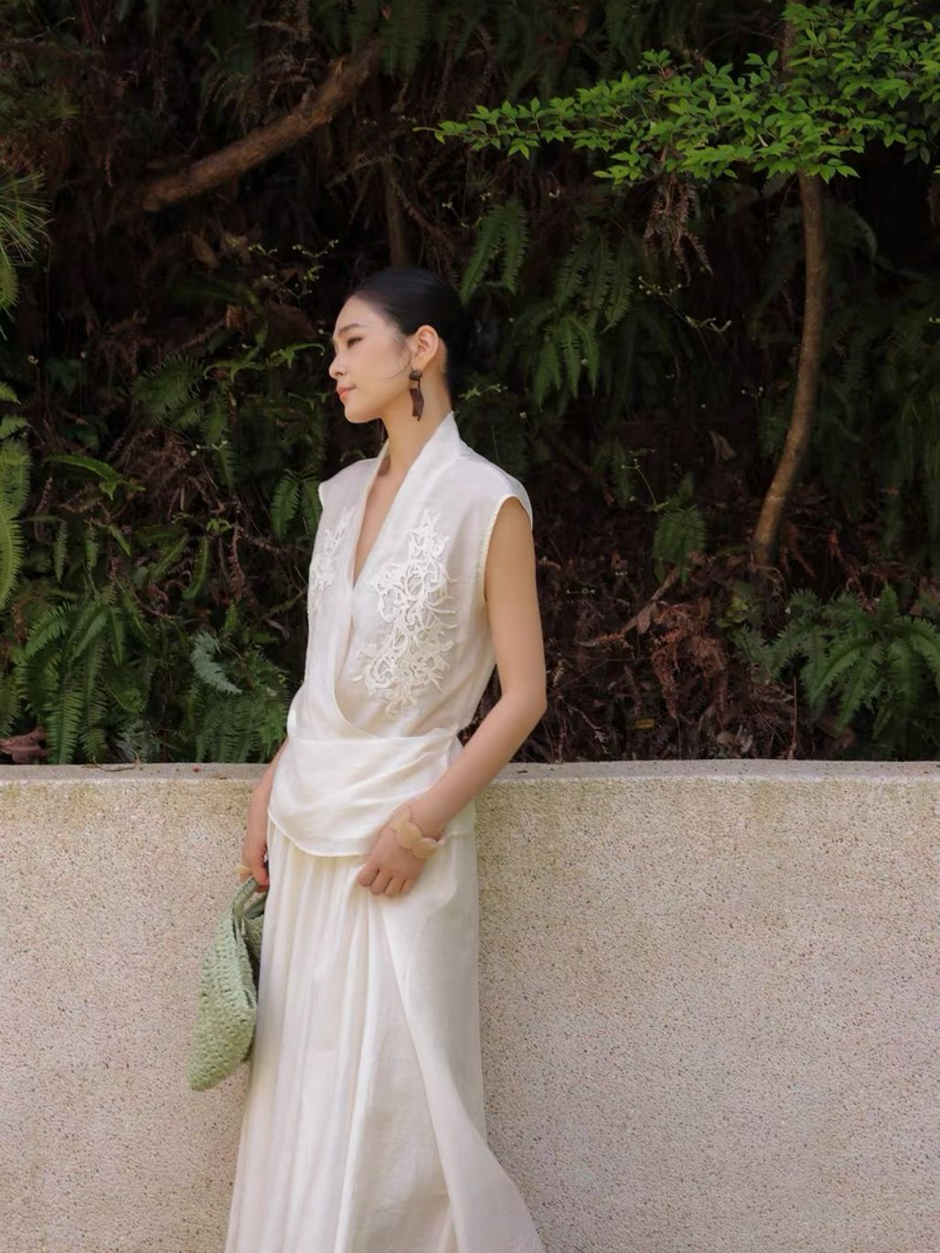 Ling Zi Graceful Embroided Vest & Flowy Hem Skirt (Sold Seperately)