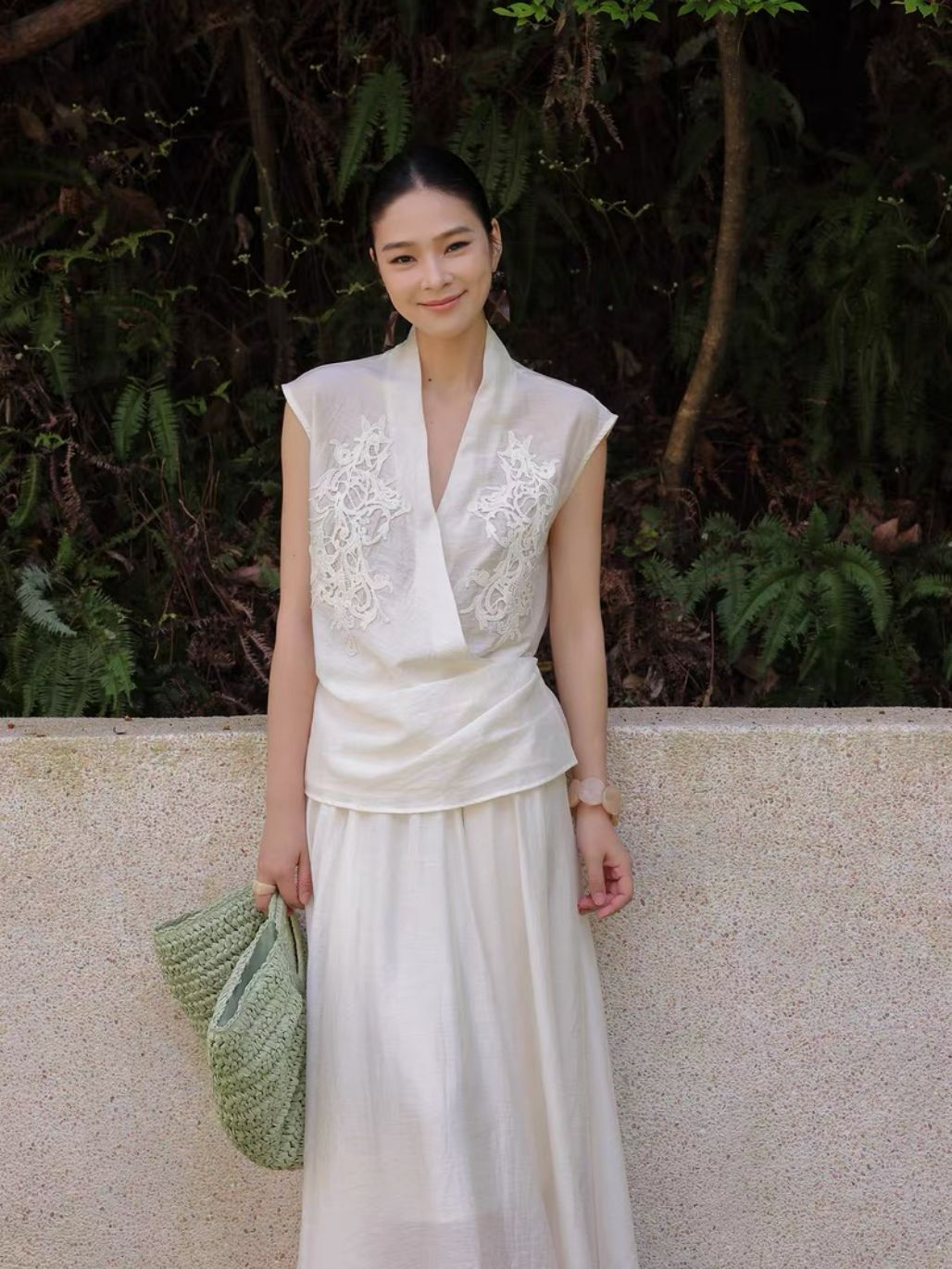 Ling Zi Graceful Embroided Vest & Flowy Hem Skirt (Sold Seperately)