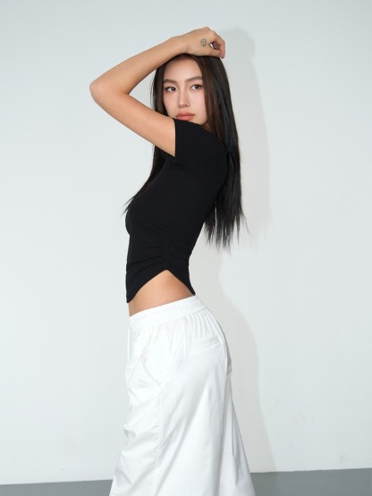 Moning Round Neck Top-The Black Bow-