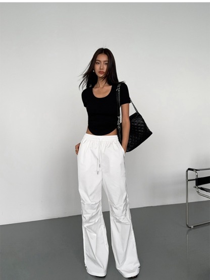 Moning Round Neck Top-The Black Bow-