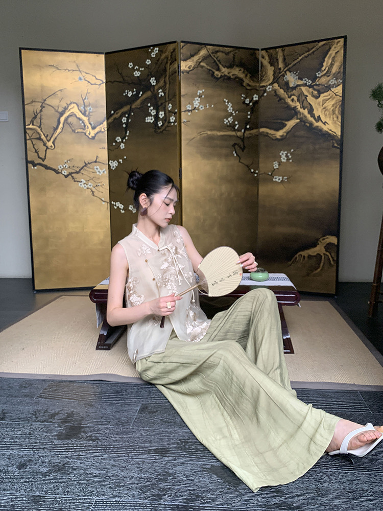 Ding Wei Culottes -The Black Bow-