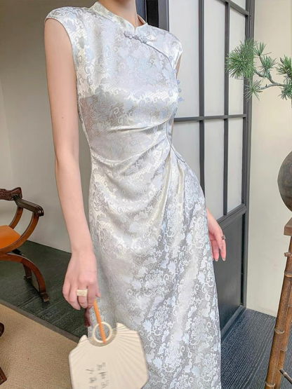 Ding Cang Stand Collar Ruched Waist A-Line Cheongsam-The Black Bow-