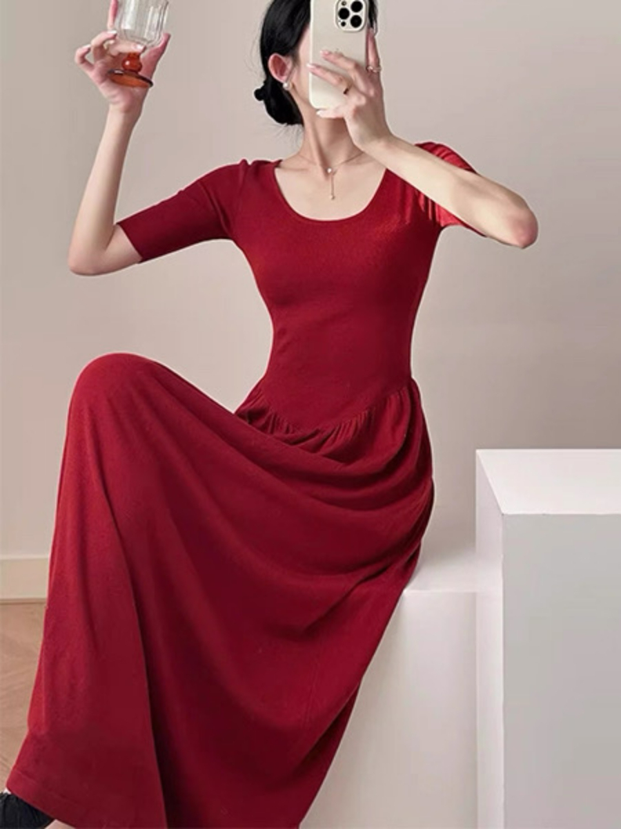 Lya Round Neck Mid Sleeve Maxi Dress