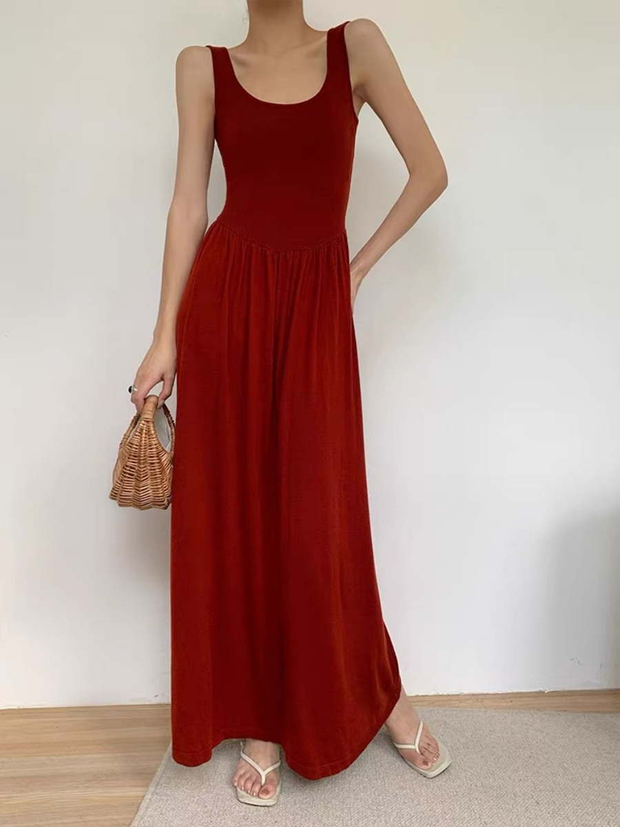 Lucy Round Neck Sleeveless Maxi Dress