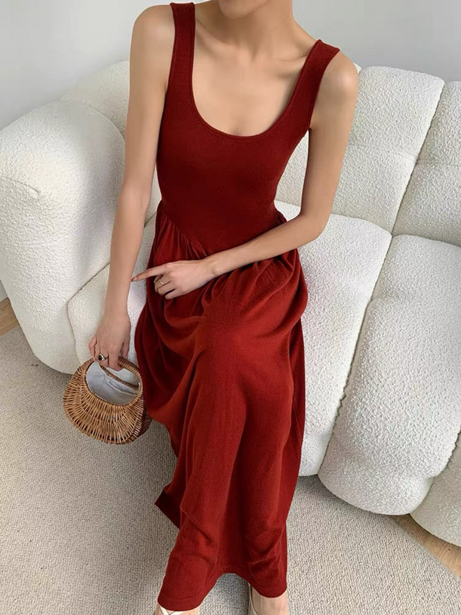 Lucy Round Neck Sleeveless Maxi Dress