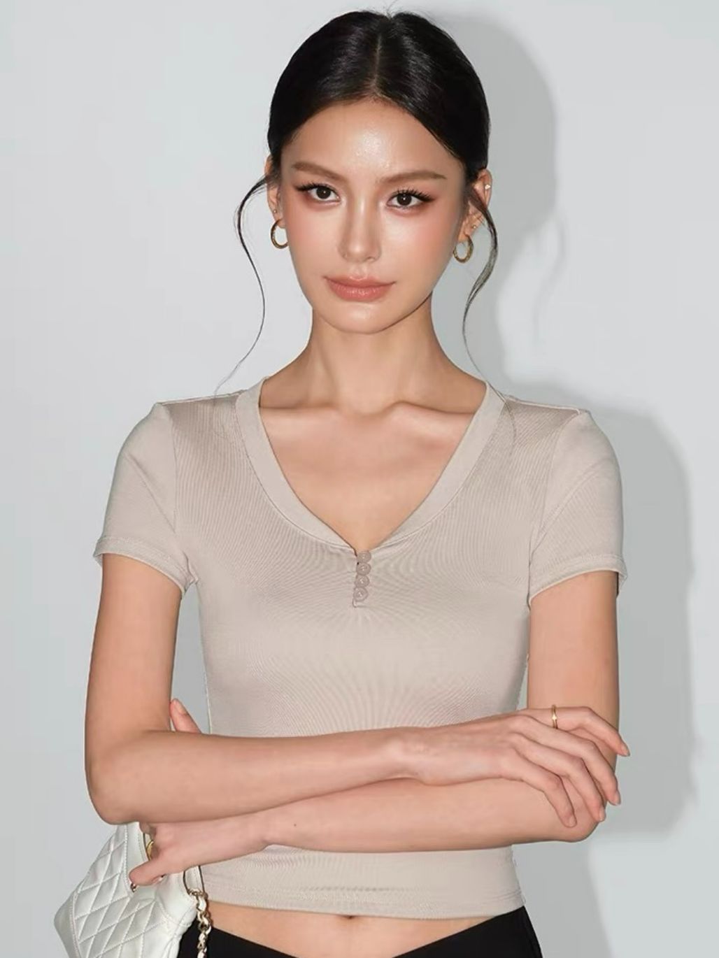 Rubby Buttoned Knit Top
