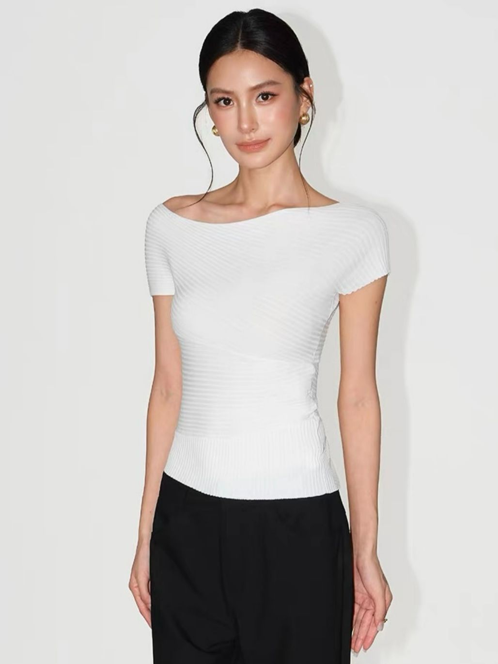 Ria One Shoulder Ribbed Knit Top