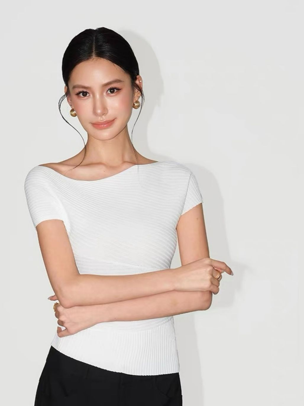 Ria One Shoulder Ribbed Knit Top