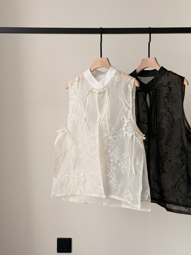 Hai Ren Oriental Embroidered Organza Vest Top (TP111)