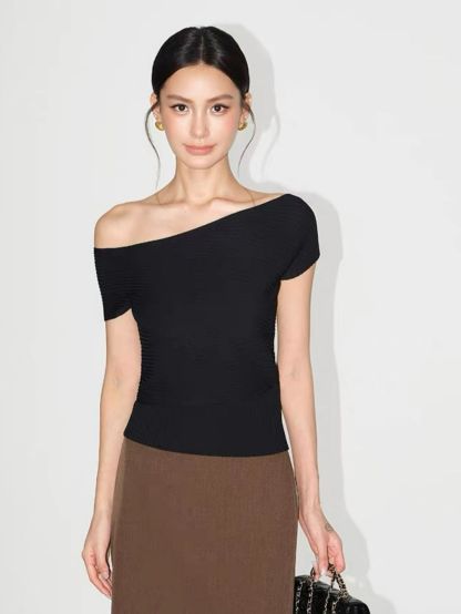 Ria One Shoulder Ribbed Knit Top