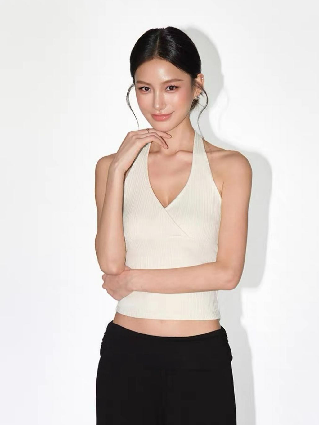 Reign Halter Neck Knit Top