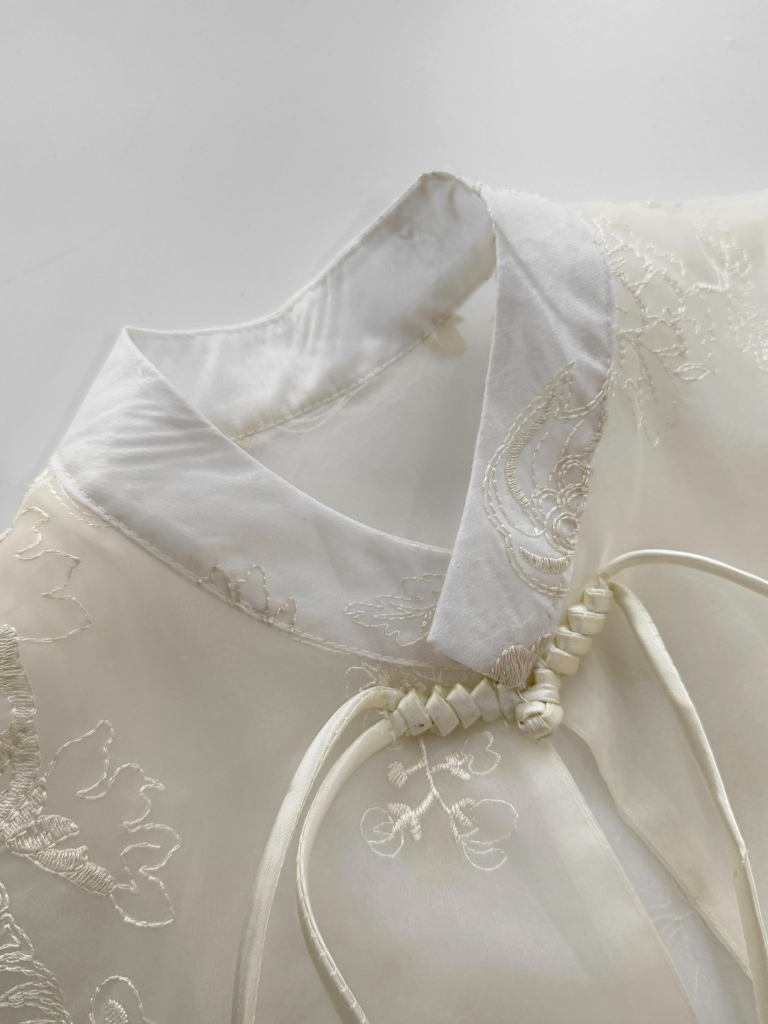 Hai Ren Oriental Embroidered Organza Vest Top (TP111)