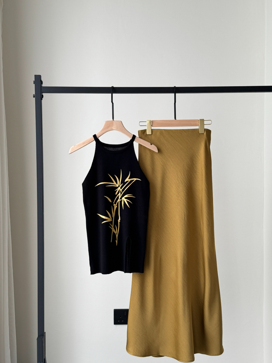 Audrey Textured Satin Bias Cutting Skirt-The Black Bow-