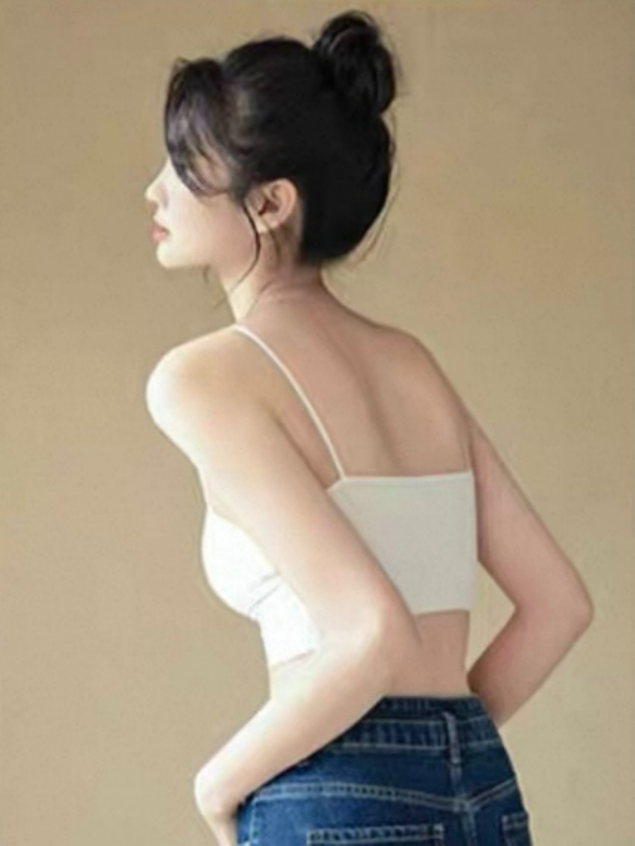 Banilla V-Neck Padded Top