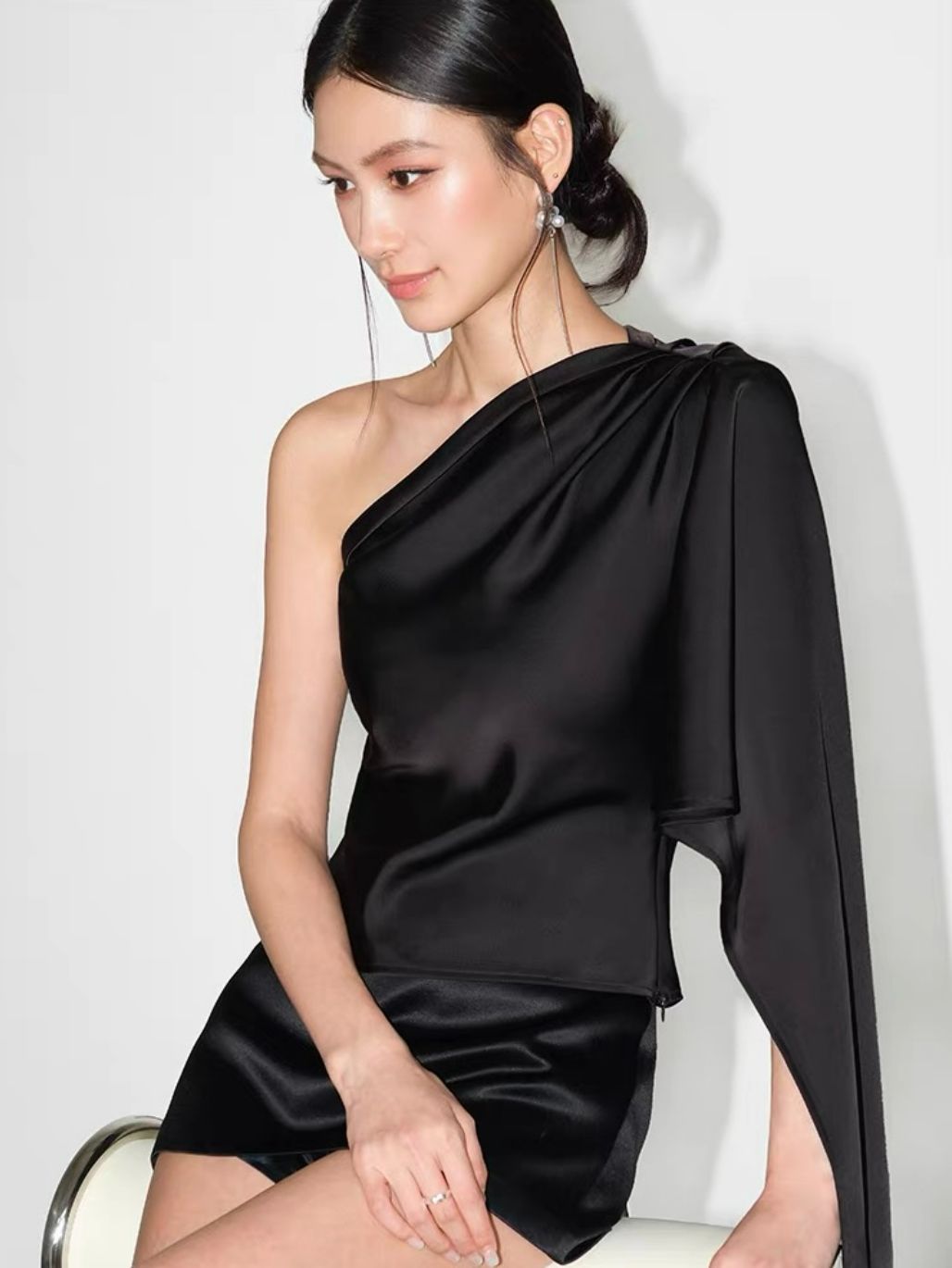 Reenus Flowy Hem One Shoulder Satin Top