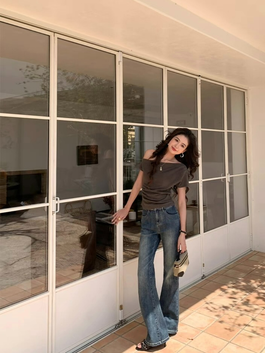 Leen One Shoulder Knit Top