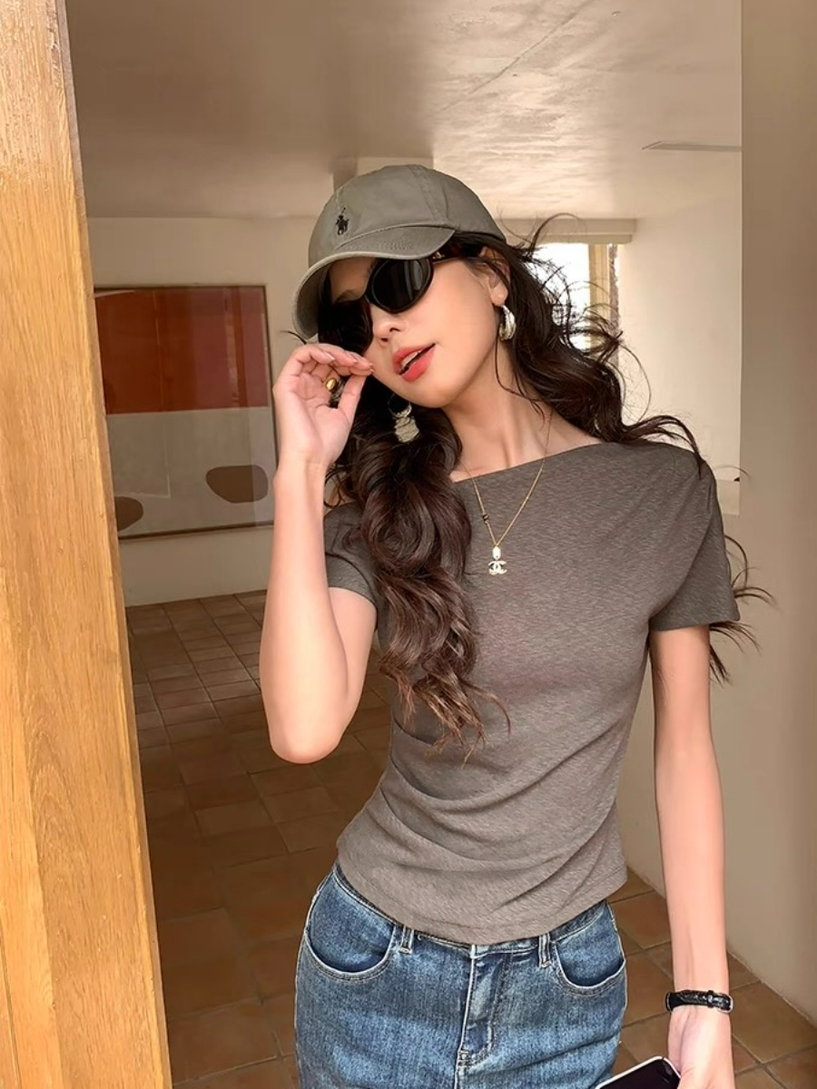 Leen One Shoulder Knit Top