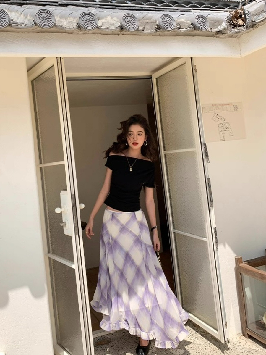 Leen One Shoulder Knit Top