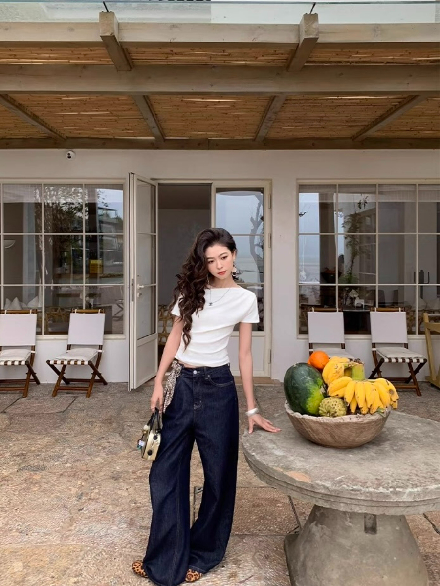 Leen One Shoulder Knit Top