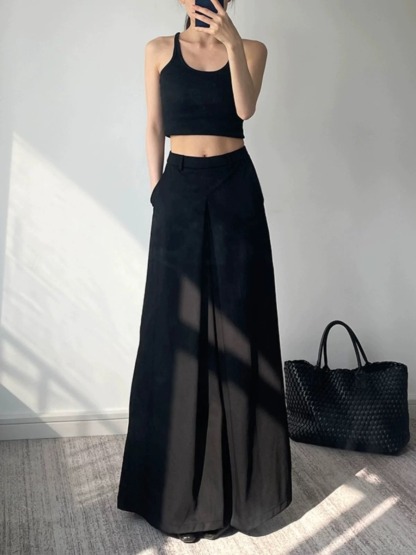 Yanelis Culottes -The Black Bow-