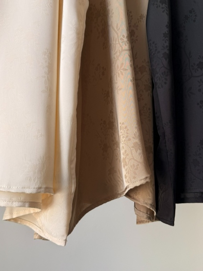 Ke Xin Halter Neck Oriental Top (TP110)