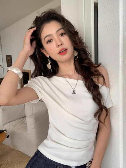 Leen One Shoulder Knit Top