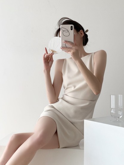 Geany Bateau Neck Mini Dress-The Black Bow-