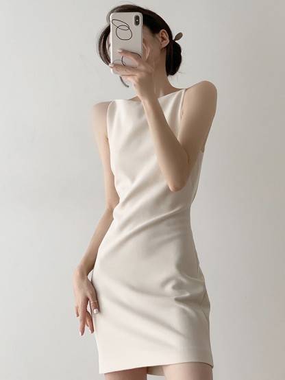 Geany Bateau Neck Mini Dress-The Black Bow-