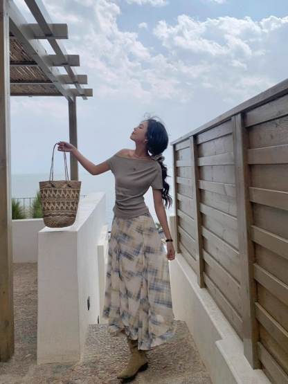 Leen One Shoulder Knit Top