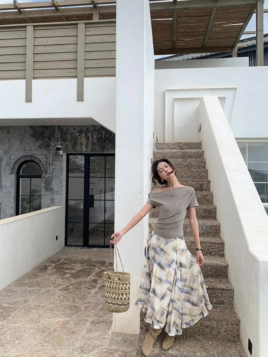 Leen One Shoulder Knit Top