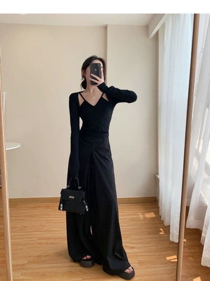 Yanelis Culottes -The Black Bow-