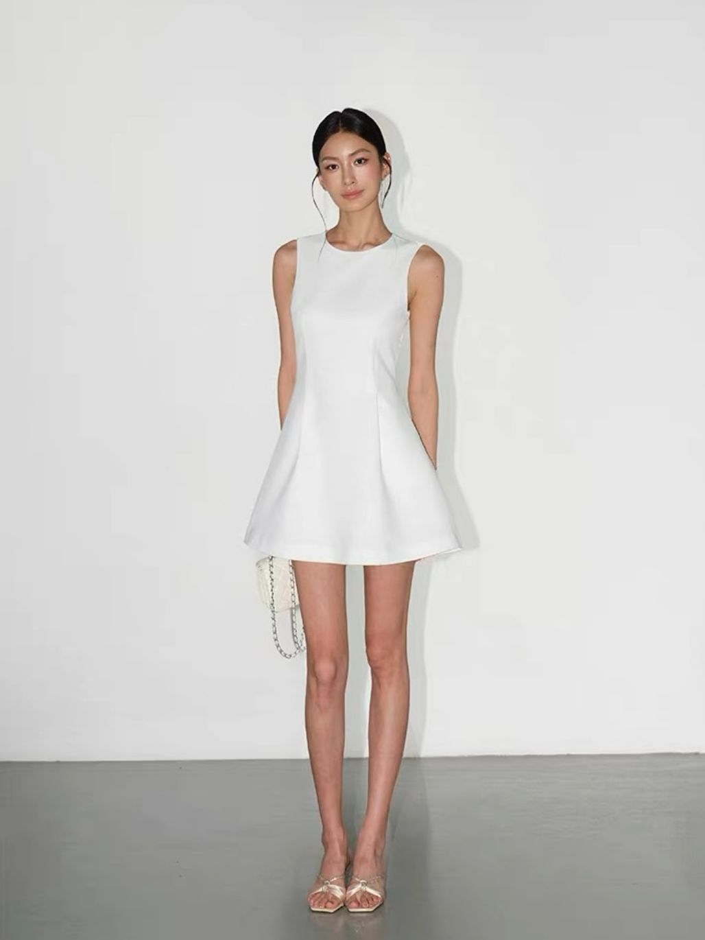 Redophis Round Neck Fitted Dress