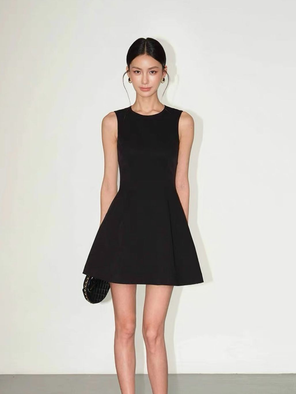 Redophis Round Neck Fitted Dress