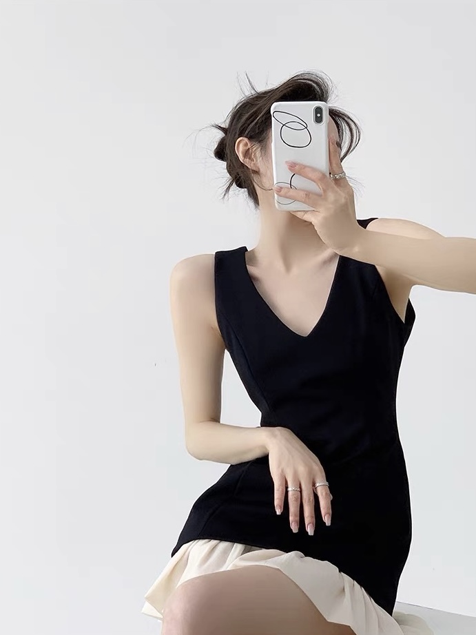 Keisha V-Neck Ruffle Trim Dress