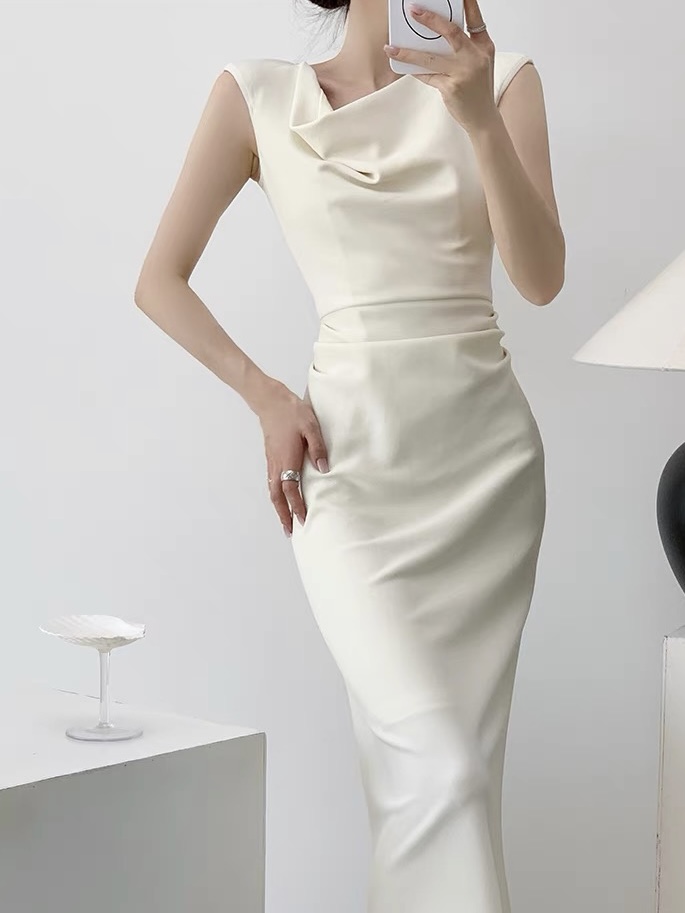 Kairav Swing Collar Dress 