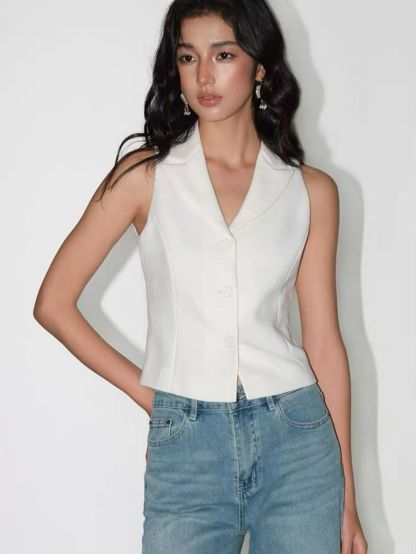 Roisyn Collared Sleeveless Vest