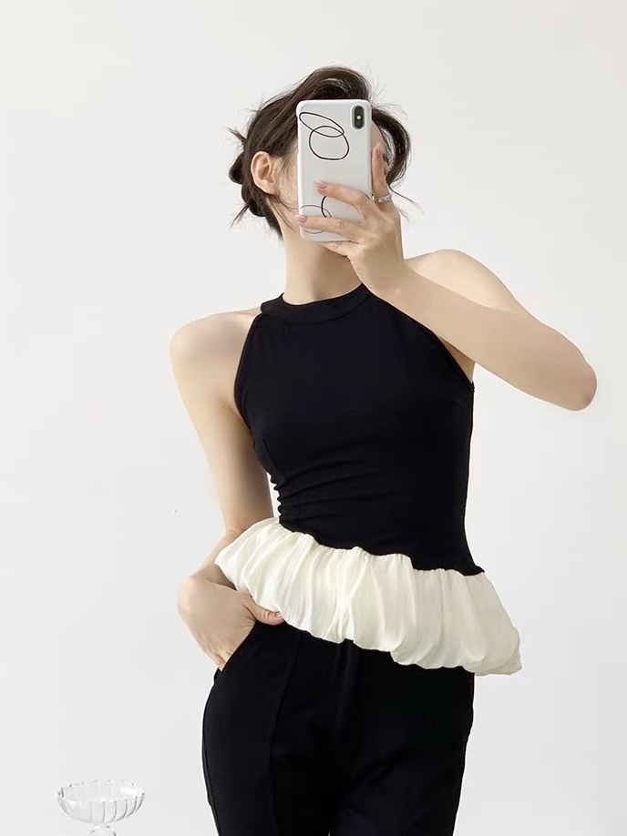 Kahlya Halter Neck Flower Bug Trim Top