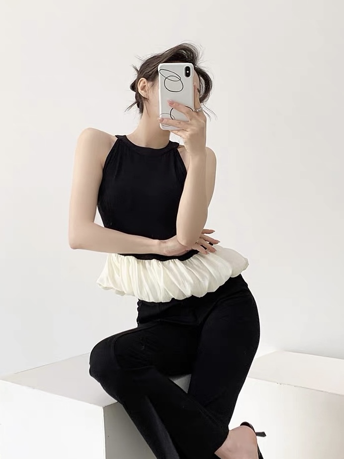 Kahlya Halter Neck Flower Bug Trim Top